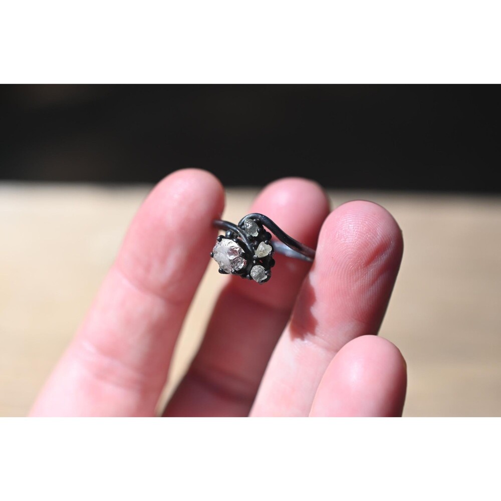 Natural Sapphire Ring, raw sapphire ring, unique sapphire ring, raw gem ring, an